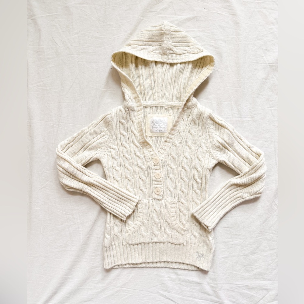 Justice Cream Cable-Knit V-Neck Hooded Sweater
